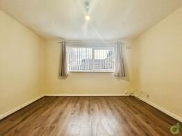 28, Frederick Row, Blackburn BB1 1NS