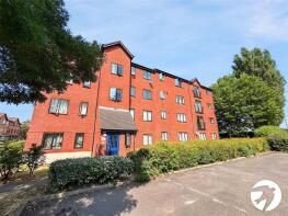 Flat 30, Crales House, Harlinger Street, London SE18 5ST