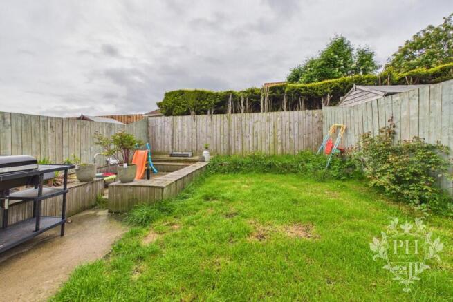 3 bed Semi-Detached for sale Image 10