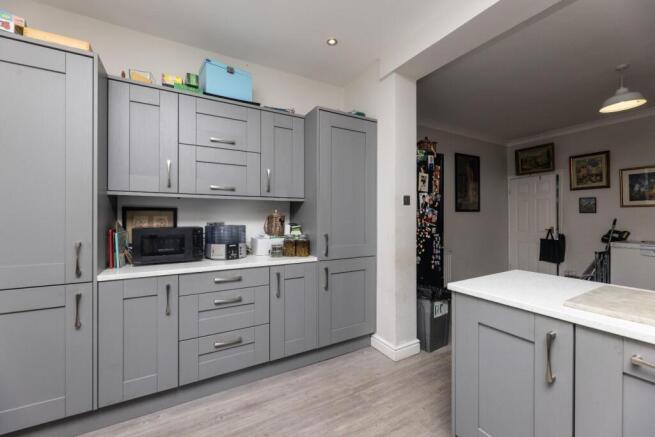 2 bed Terraced for sale Image 4