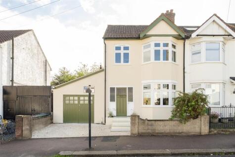 Matlock Road, Leyton