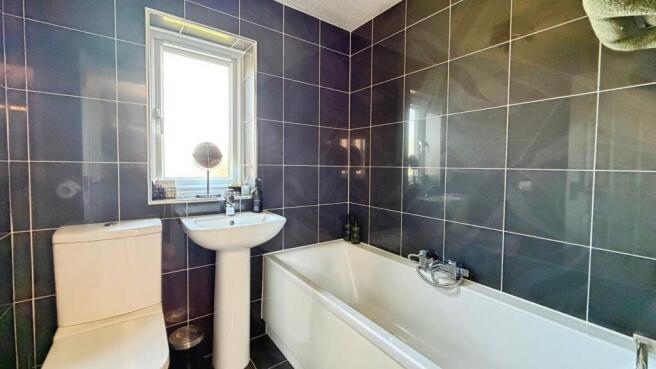 3 bed Detached for sale Image 10