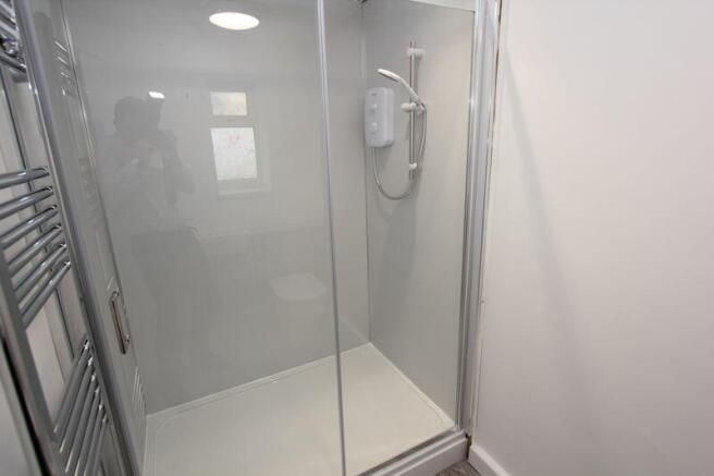 shower room 2