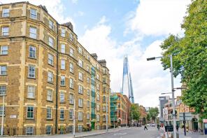 26, Devon Mansions, Tooley Street, London SE1 2UD