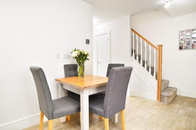 3 bed Semi-Detached for sale Image 7