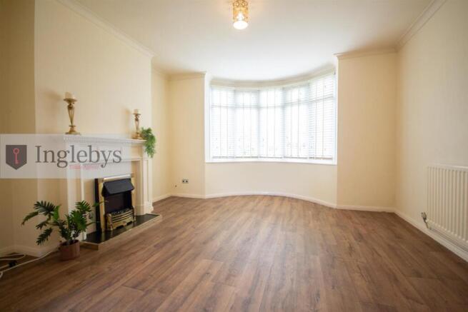 3 bed House for sale Image 6