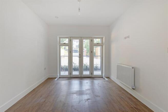 114531_Flat-3-8-Coulsdon-Road-11.jpg