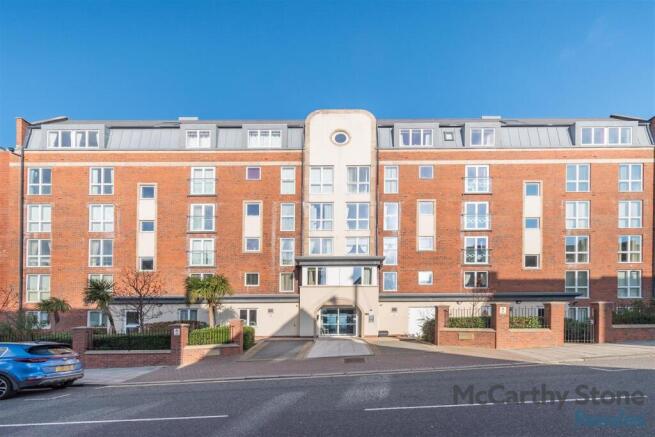 1 bed Apartment for sale Image 7