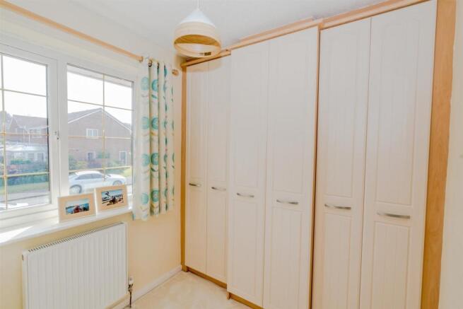 18, Badgers Way, Heath Hayes, Cannock, Staffordshi