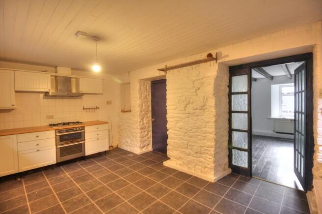 Kitchen1