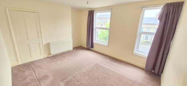 4 bed Terraced for sale Image 6