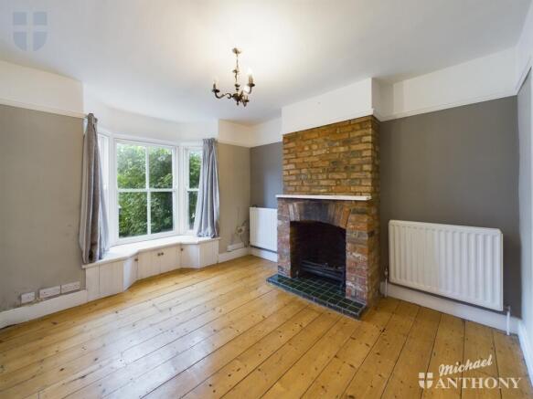 CAM03218G0-PR0511-STILL002