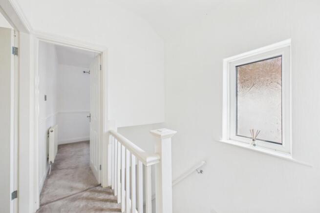 3 bed Semi-Detached for sale Image 12