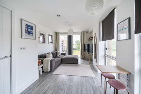 Huntington House, Welwyn Garden City, Hertfordshire, AL7