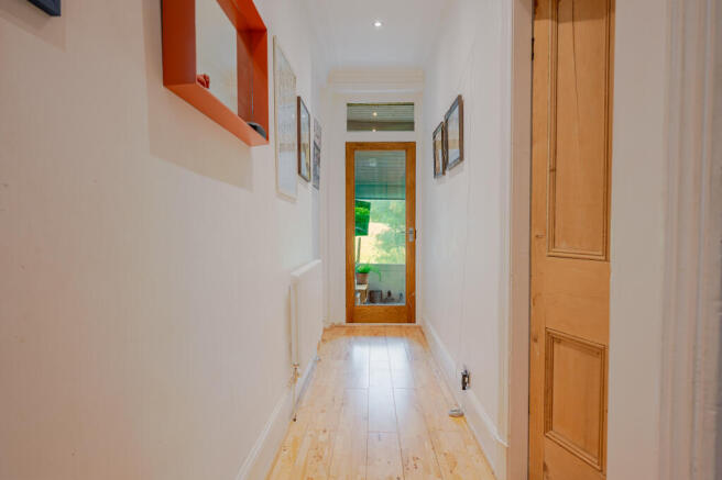 3 bed Terraced for sale Image 5