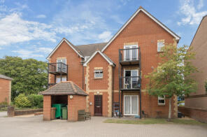 Flat 5, 1 Victoria Court, York Road, Southampton SO31 5DD