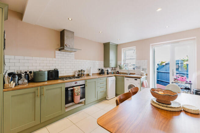 Kitchen 1