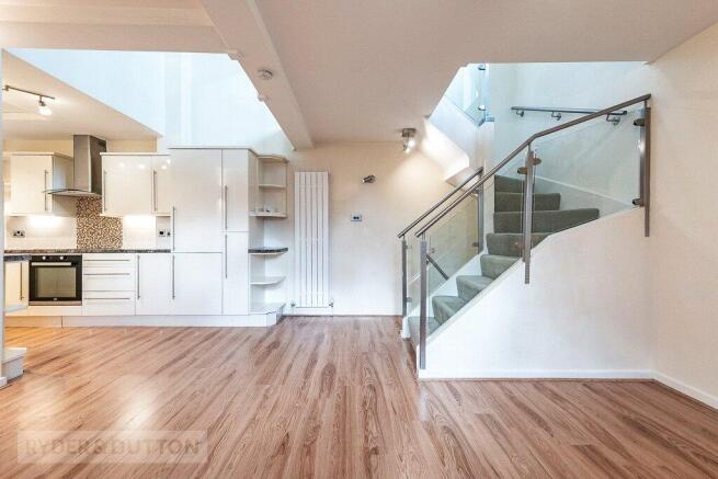 1 bed House for sale Image 12