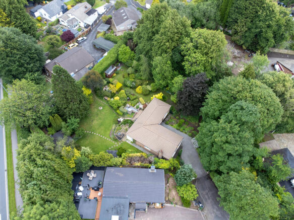 5 WILLOW CLOSE-47