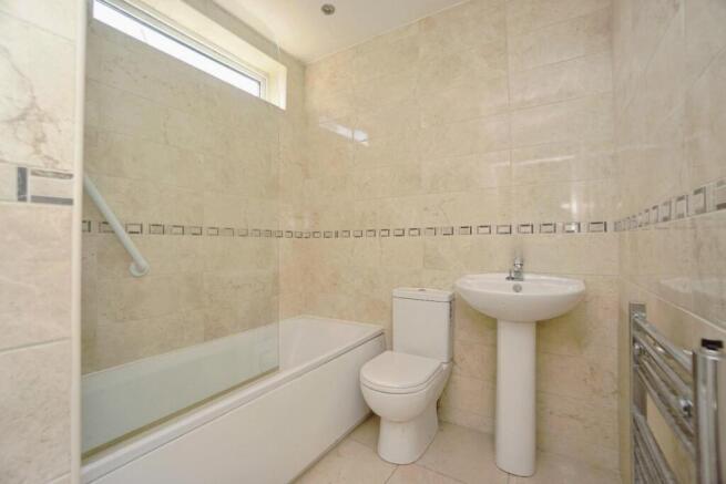 3 bed Semi-Detached for sale Image 5