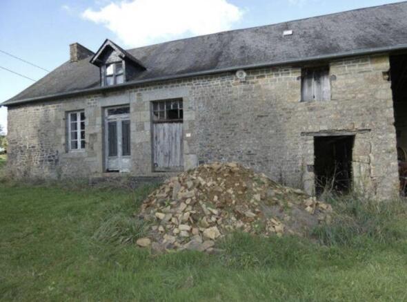 Photo 1