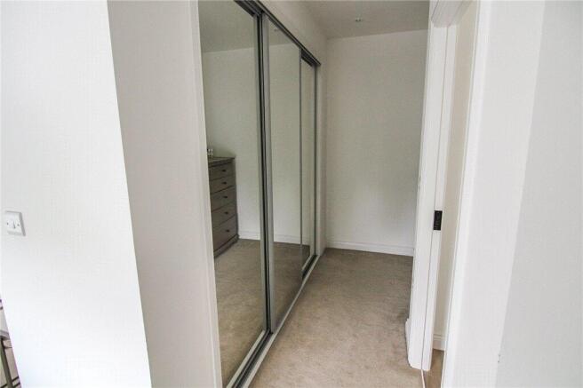 2 bed Apartment for sale Image 9