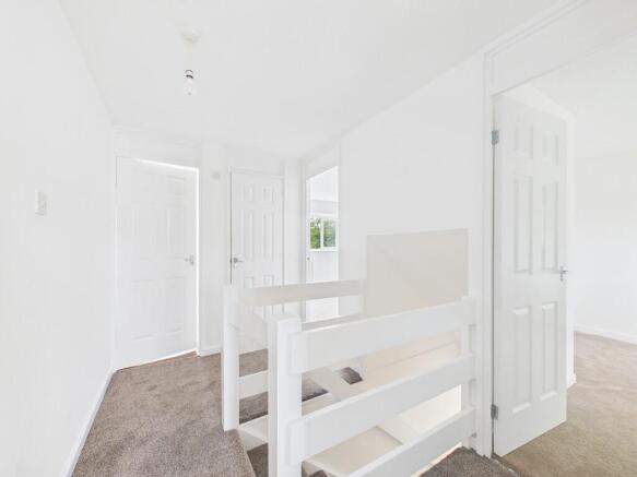 3 bed Terraced for sale Image 7