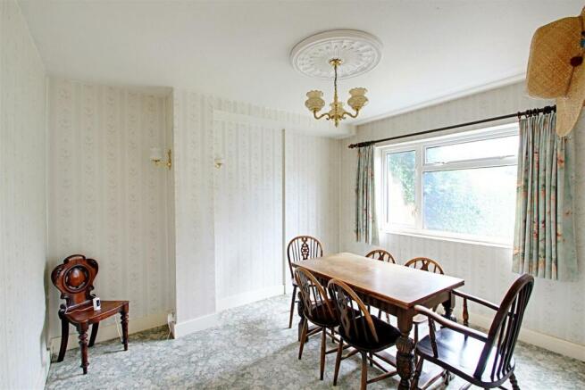 Dining Room.jpg