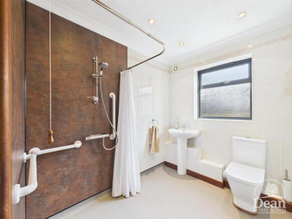 WET ROOM