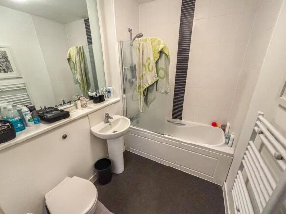 Photo 6