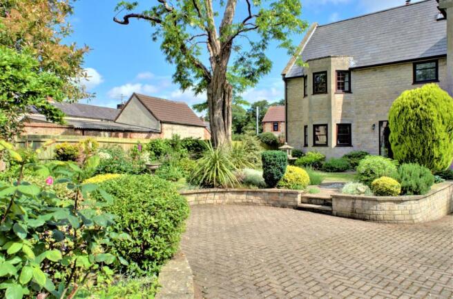 Front gardens