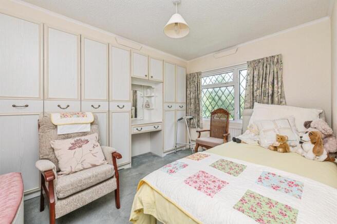 2 bed Park Home for sale Image 11