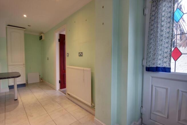 2 bed Terraced for sale Image 9