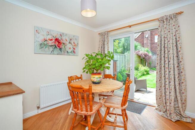 Dining Room 1.jpg