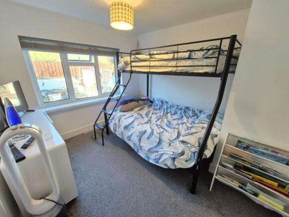 Bedroom 2.jpg