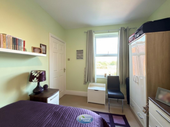 2 bed Detached for sale Image 12