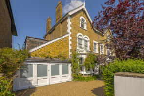10, Trinity Road, Wimbledon, London SW19 8QX