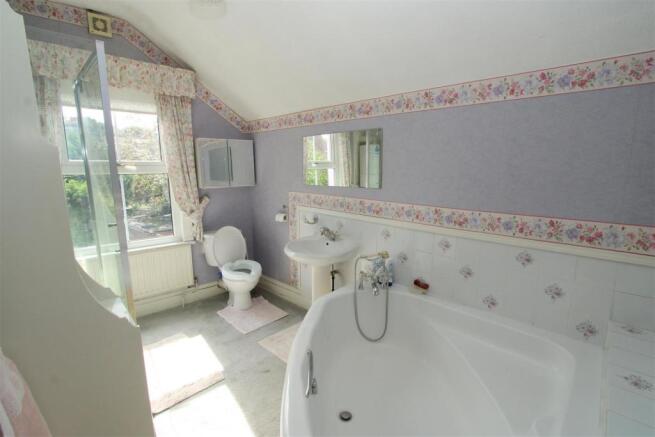 bath b.JPG