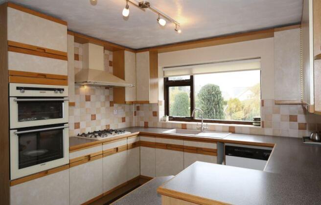 BREAKFAST KITCHEN