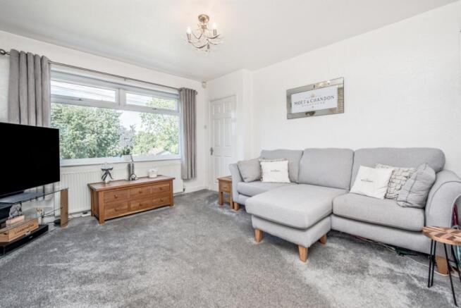 3 bed Terraced for sale Image 4