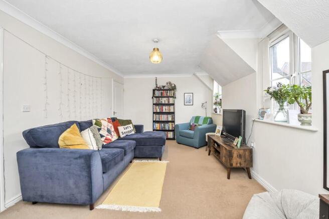 Willow Way, Bury St. Edmunds photo 4