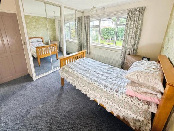 3 bed Bungalow for sale Image 5