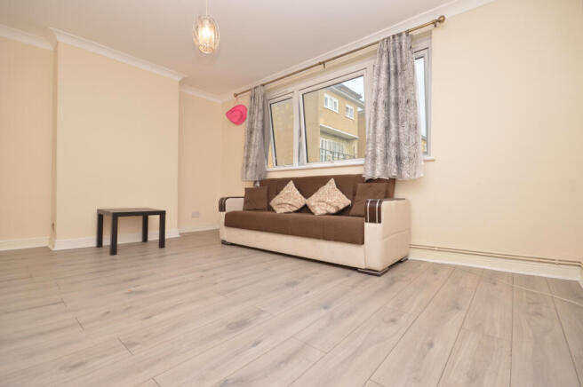 2 Double Bedroom Flat to Rent