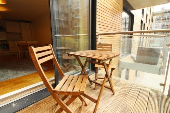 balcony