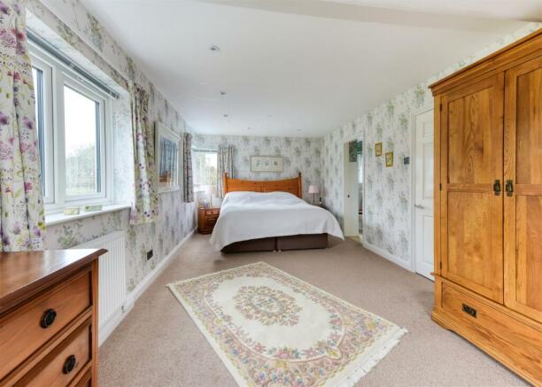 Heathmount-bed1.jpg