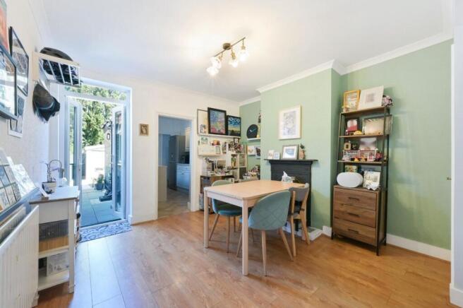West Street, Ewell, KT17 photo 4
