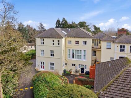 Hatley Court, Albert Road South