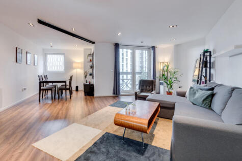 City Tower,
3 Limeharbour, E14