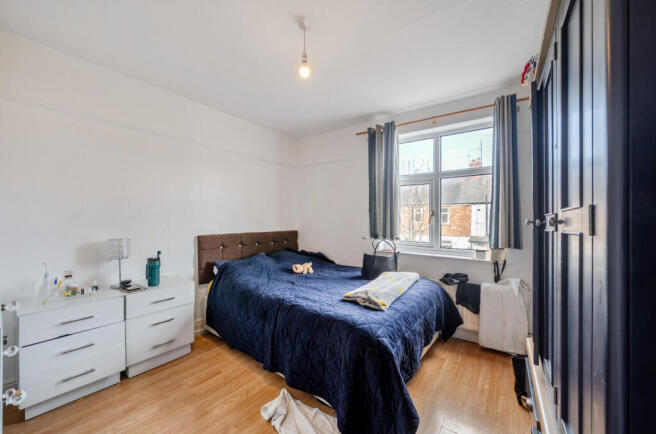 3 bed Terraced for sale Image 6