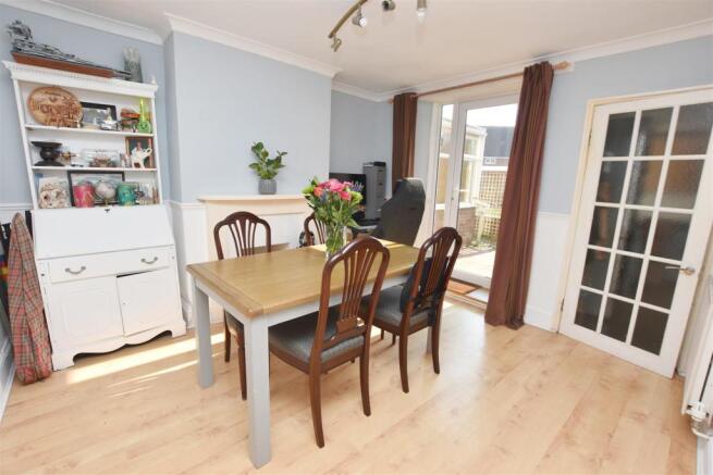 Dining Room.jpg